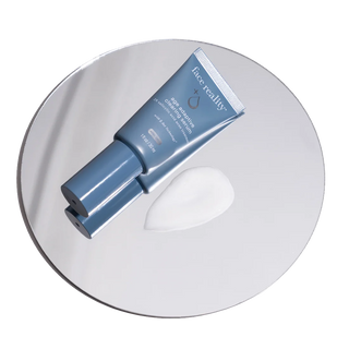 Age Adaptive Clearing Serum